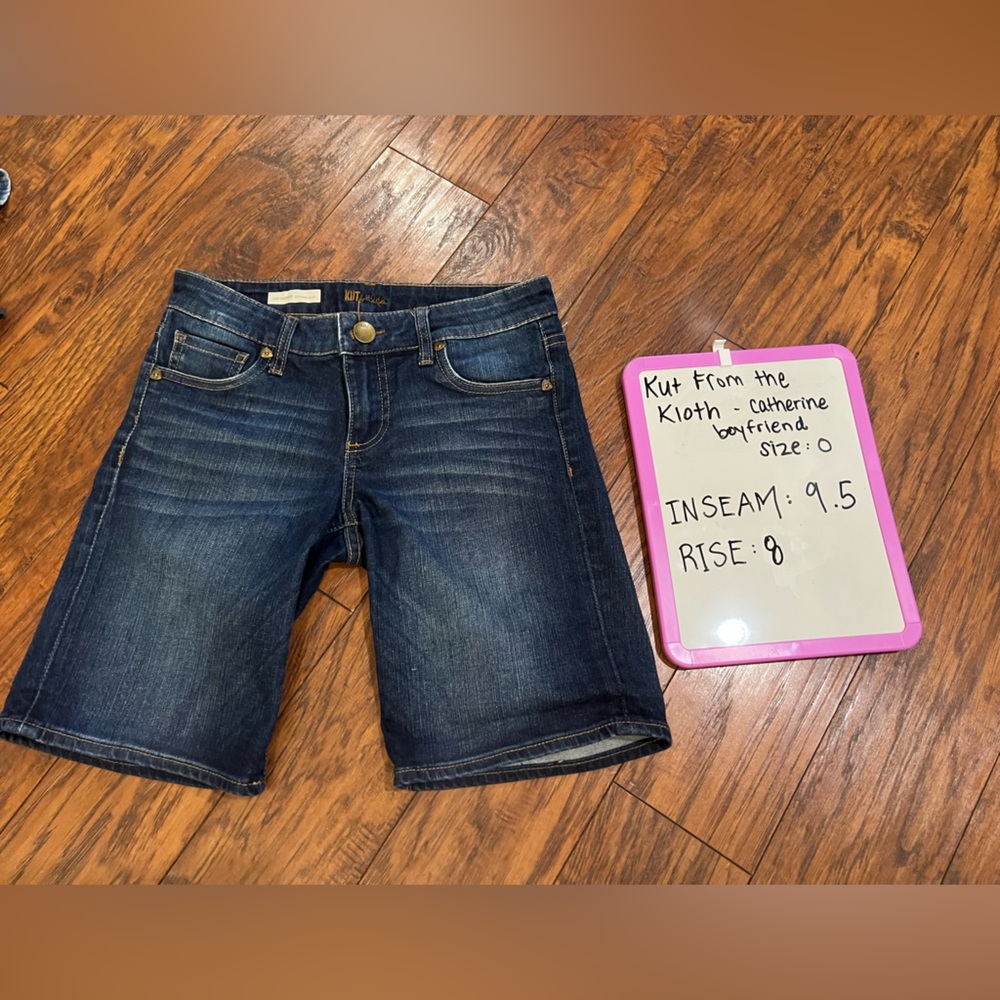 Kut from the Kloth Catherine boyfriend shorts size 0